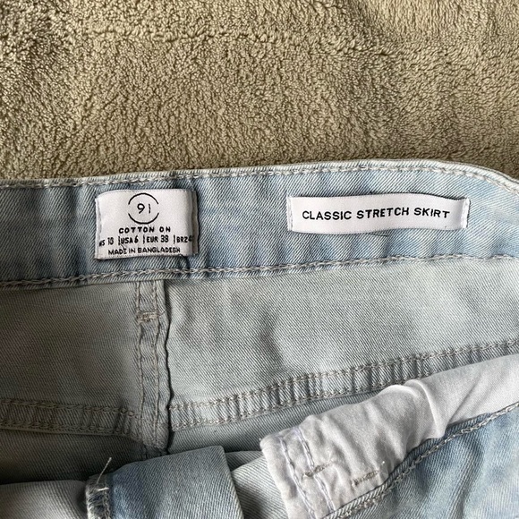 Cotton On ripped denim skirt - Picture 3 of 3